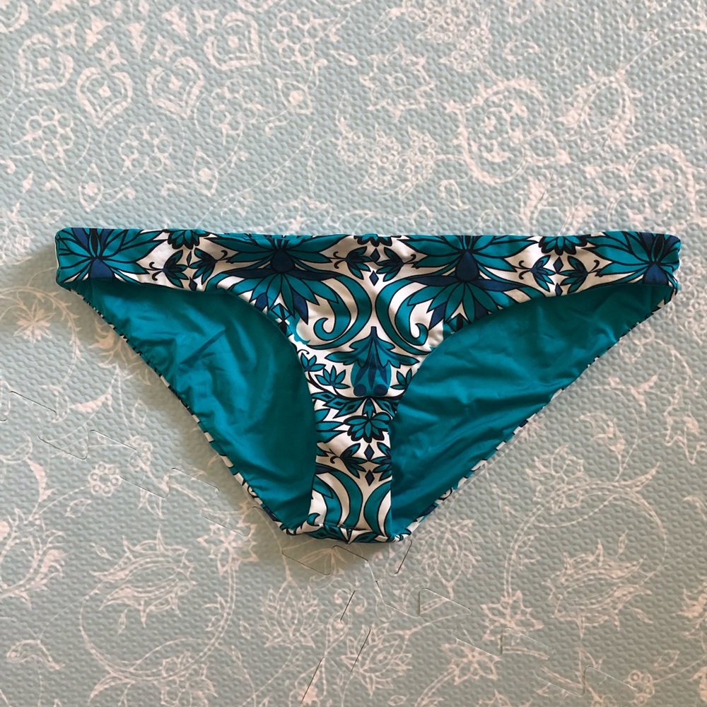 NWT A.Che Brinna Bikini Bottom - Azteca Print - Size MF